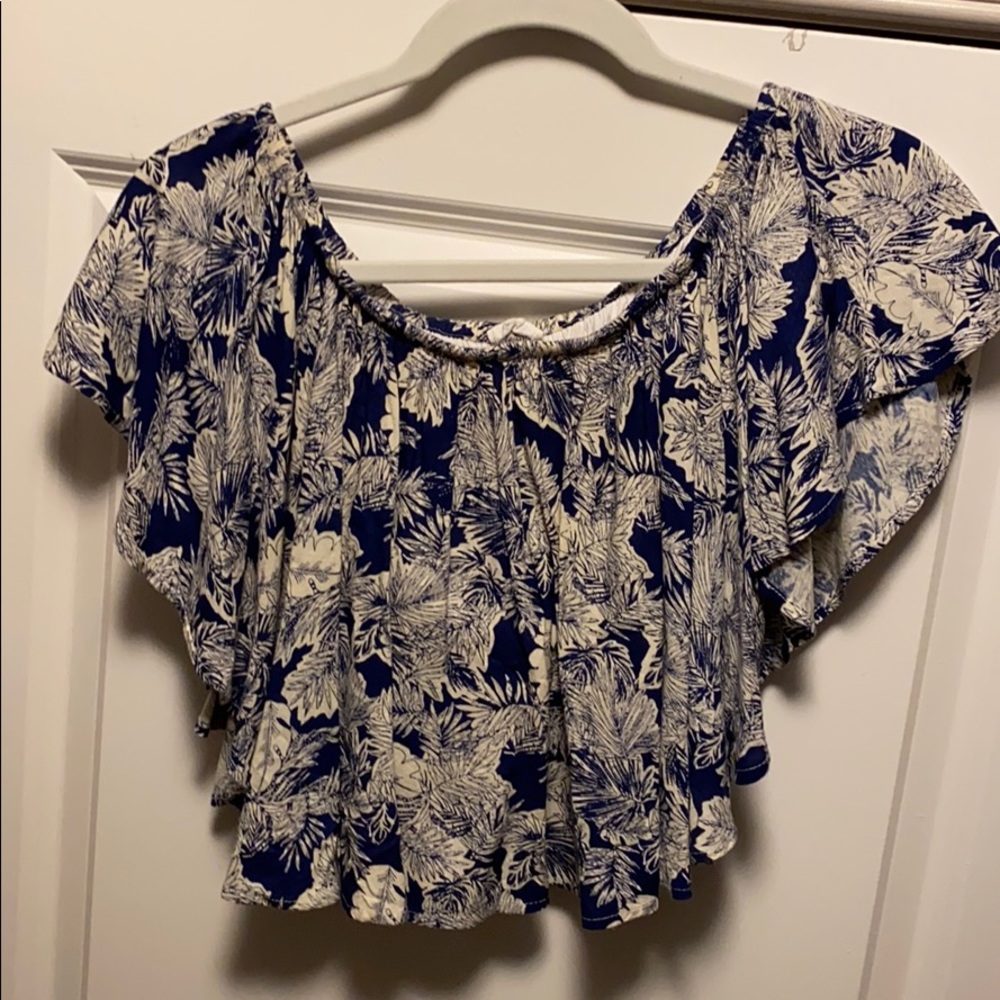 Off the shoulder crop beach top